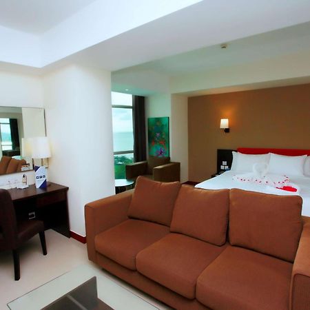 Best Western The Lagoon Hotel Manado Ngoại thất bức ảnh